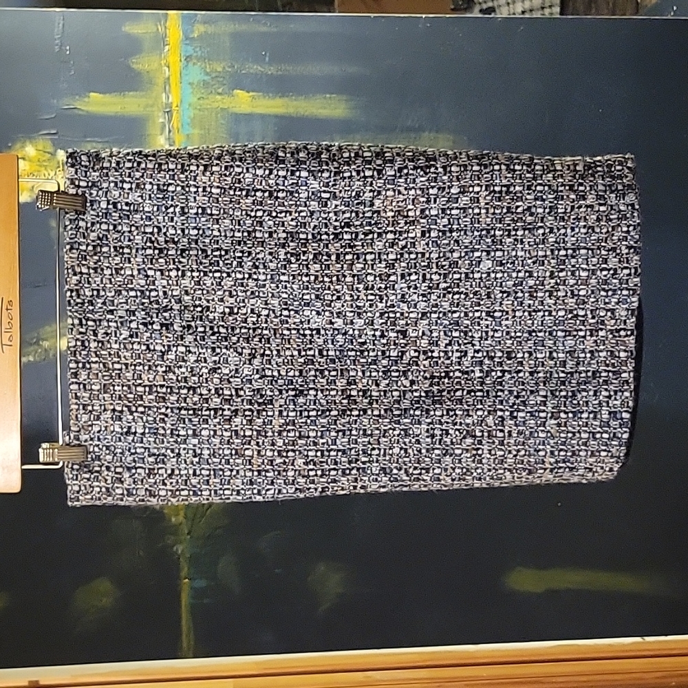 Womens tweed skirt
